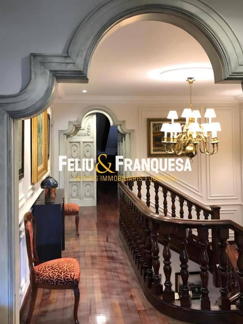 7 soveværelse Villa til salg i Sant Cugat del Valles med swimmingpool garage - € 1.600.000 (Ref: 9438939)