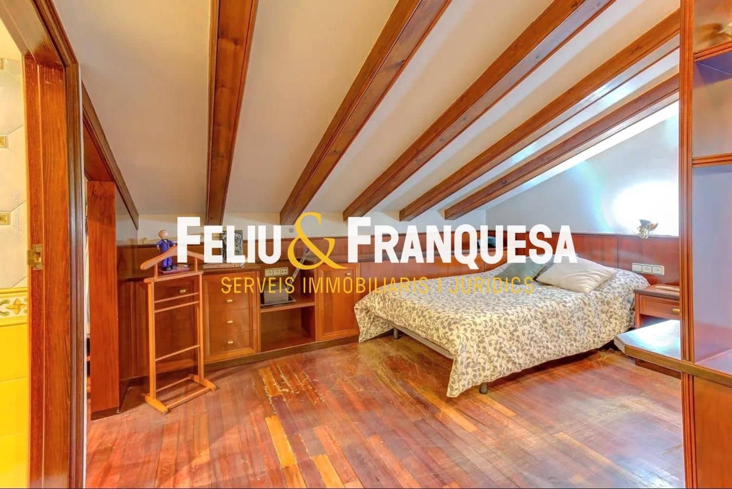 7 soveværelse Villa til salg i Sant Cugat del Valles med swimmingpool garage - € 1.600.000 (Ref: 9438939)