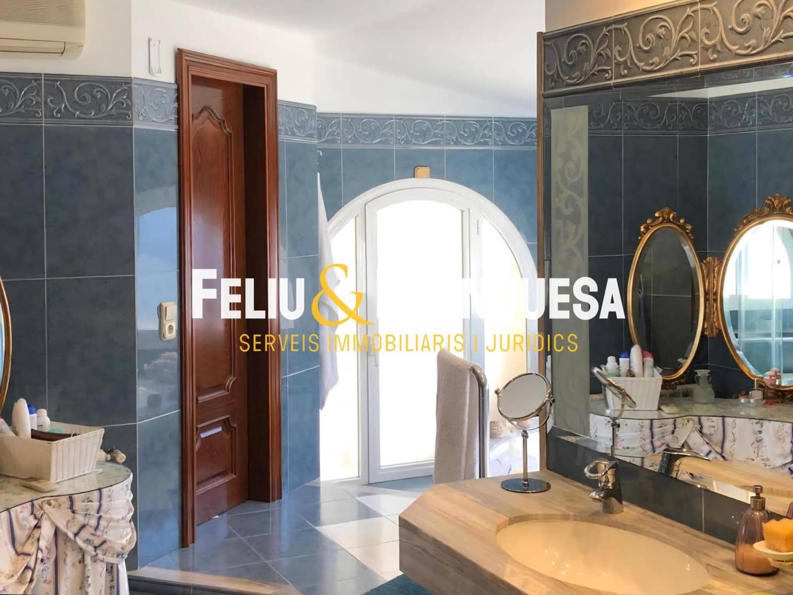 7 soveværelse Villa til salg i Sant Cugat del Valles med swimmingpool garage - € 1.600.000 (Ref: 9438939)