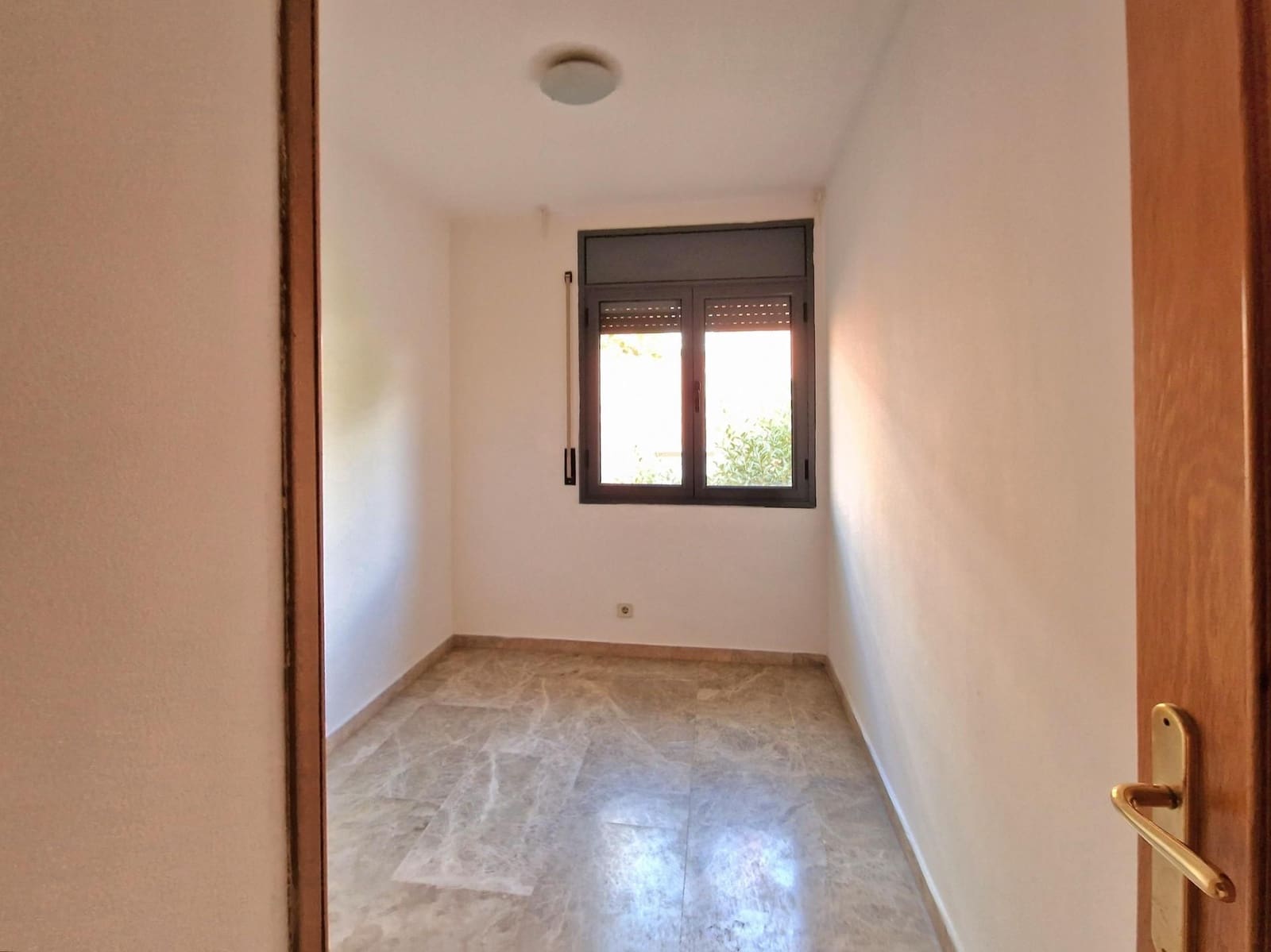 5 bedroom Penthouse for rent in Sant Cugat del Valles with pool garage - € 1,990 (Ref: 9451389)