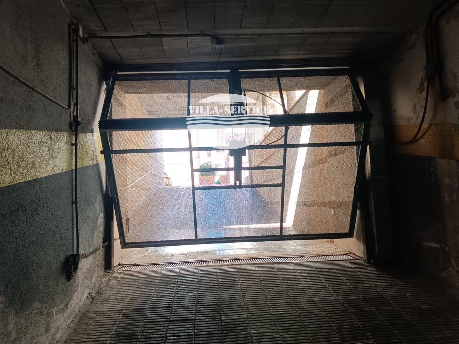 Garage for sale in El Vendrell - € 8,000 (Ref: 10163203)