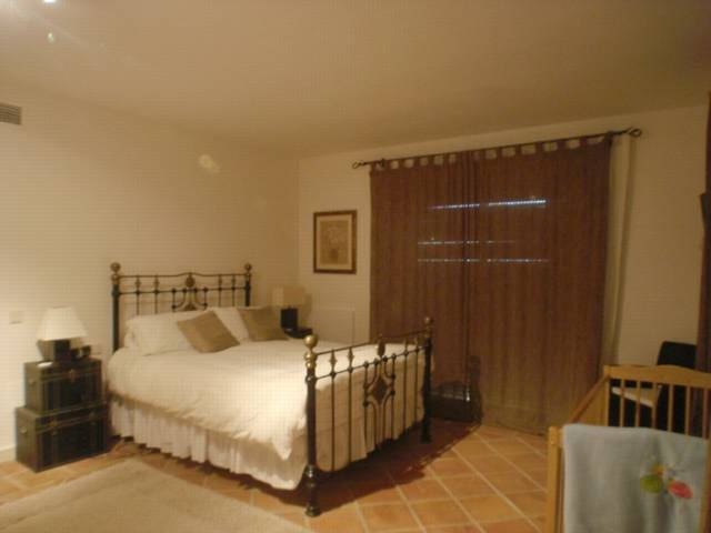 4 quarto Moradia para venda em La Duquesa / Puerto de la Duquesa, Manilva com piscina garagem - 780 000 € (Ref: 10125152)