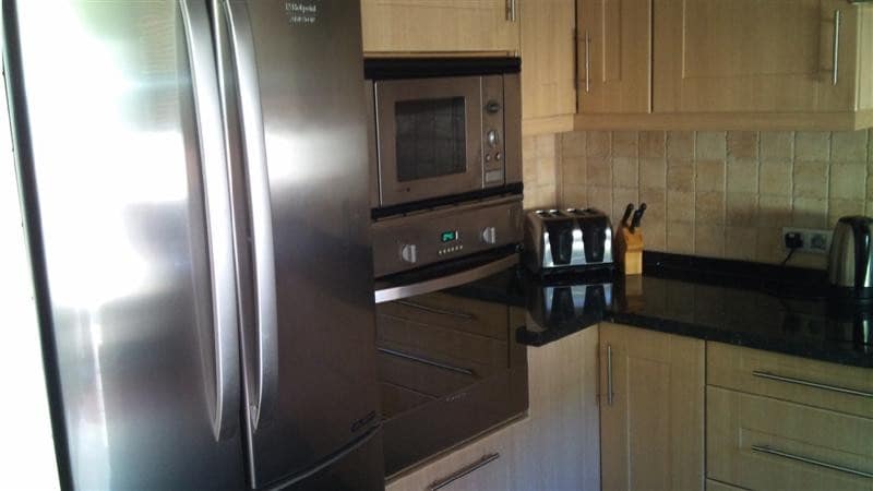 3 camera da letto Villa in vendita in La Duquesa / Puerto de la Duquesa con piscina garage - 575.000 € (Rif: 10125157)