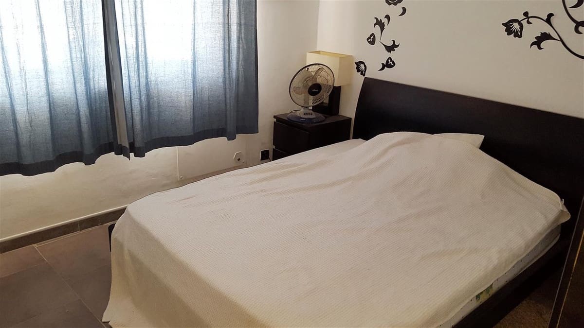9 quarto Moradia para venda em La Duquesa / Puerto de la Duquesa com piscina garagem - 795 000 € (Ref: 10125169)