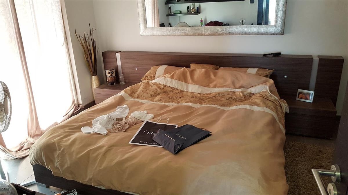9 quarto Moradia para venda em La Duquesa / Puerto de la Duquesa com piscina garagem - 795 000 € (Ref: 10125169)