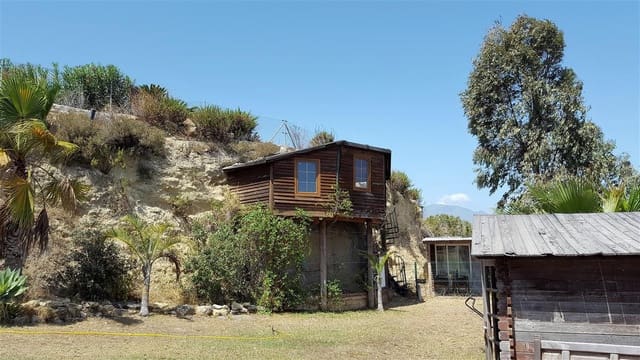 9 quarto Moradia para venda em La Duquesa / Puerto de la Duquesa, Manilva com piscina garagem - 795 000 € (Ref: 10125169)