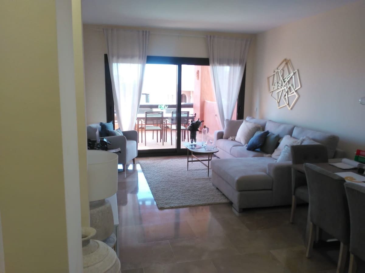 2 makuuhuone Huoneisto myytävänä paikassa La Duquesa / Puerto de la Duquesa mukana uima-altaan 
autotalli - 269 000 € (Ref: 10125186)