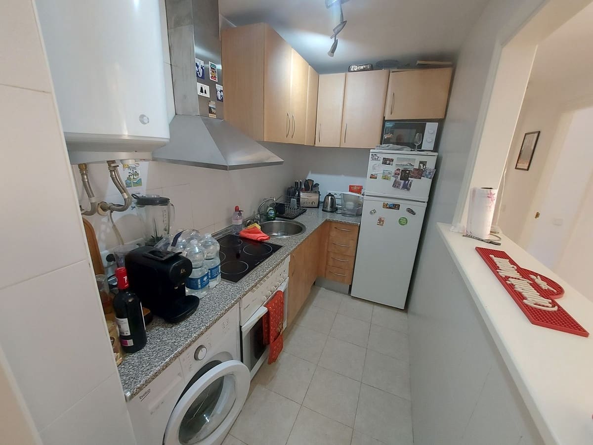 2 soveværelse Lejlighed til salg i La Duquesa / Puerto de la Duquesa med swimmingpool garage - € 220.000 (Ref: 10125194)