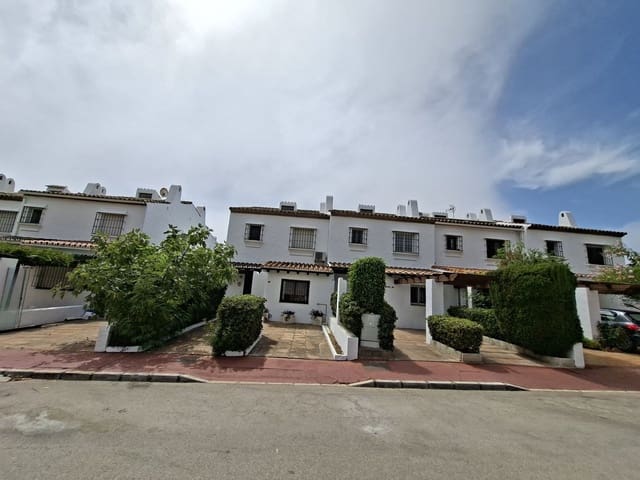3 chambre Maison de Ville à vendre à La Duquesa / Puerto de la Duquesa, Manilva avec piscine garage - 395 000 € (Ref: 10125209)