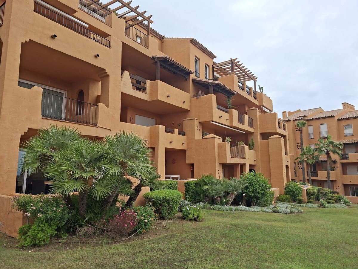 2 camera da letto Appartamento in vendita in La Duquesa / Puerto de la Duquesa con piscina garage - 620.000 € (Rif: 10125212)