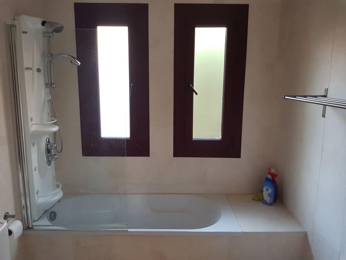3 slaapkamer Appartement te koop in Bahia de Casares met zwembad garage - € 375.000 (Ref: 10144762)