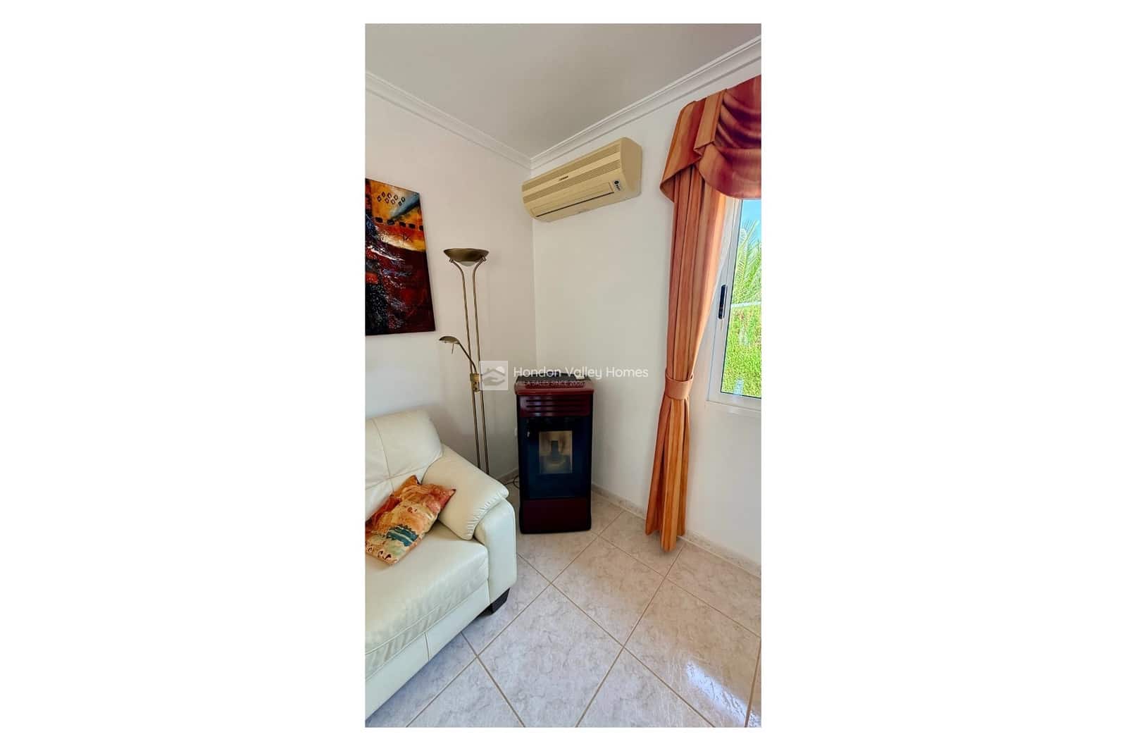 3 bedroom Villa for sale in Hondon de las Nieves with pool garage - € 350,000 (Ref: 10014788)