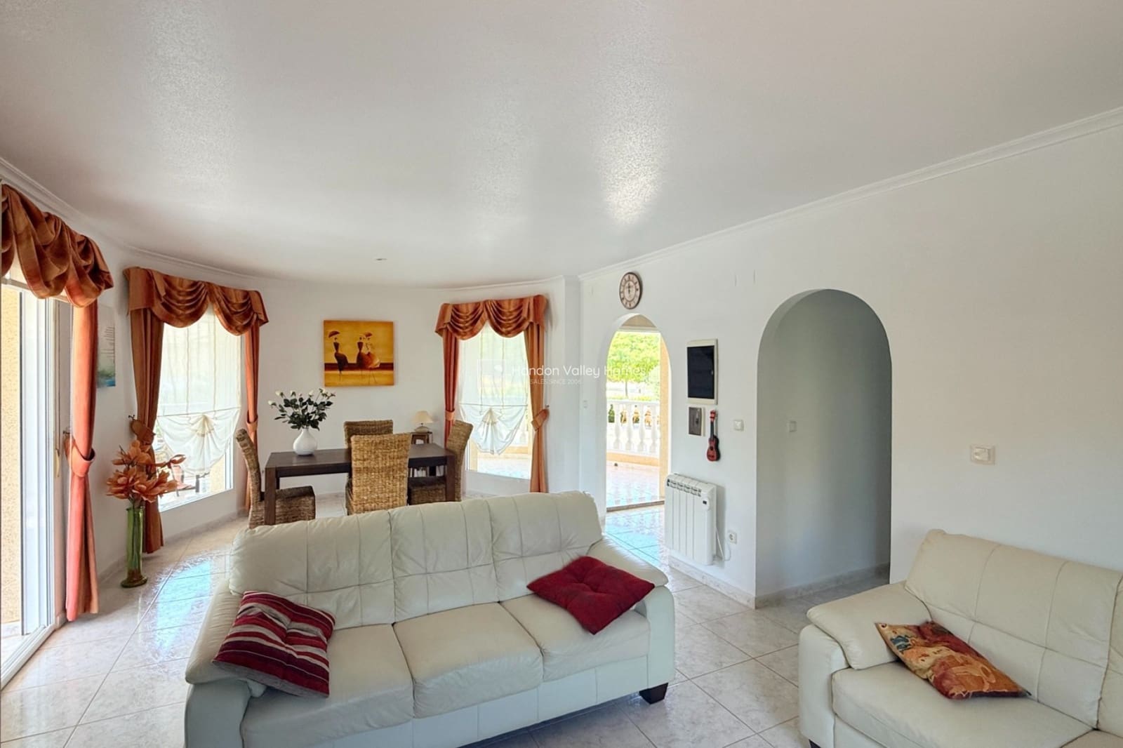 3 bedroom Villa for sale in Hondon de las Nieves with pool garage - € 350,000 (Ref: 10014788)