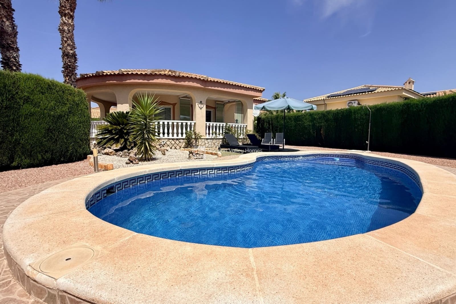 3 bedroom Villa for sale in Hondon de las Nieves with pool garage - € 350,000 (Ref: 10014788)