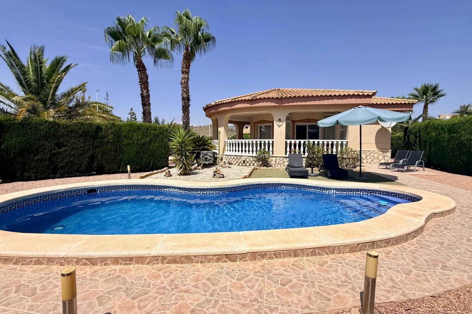 3 bedroom Villa for sale in Hondon de las Nieves with pool garage - € 350,000 (Ref: 10014788)