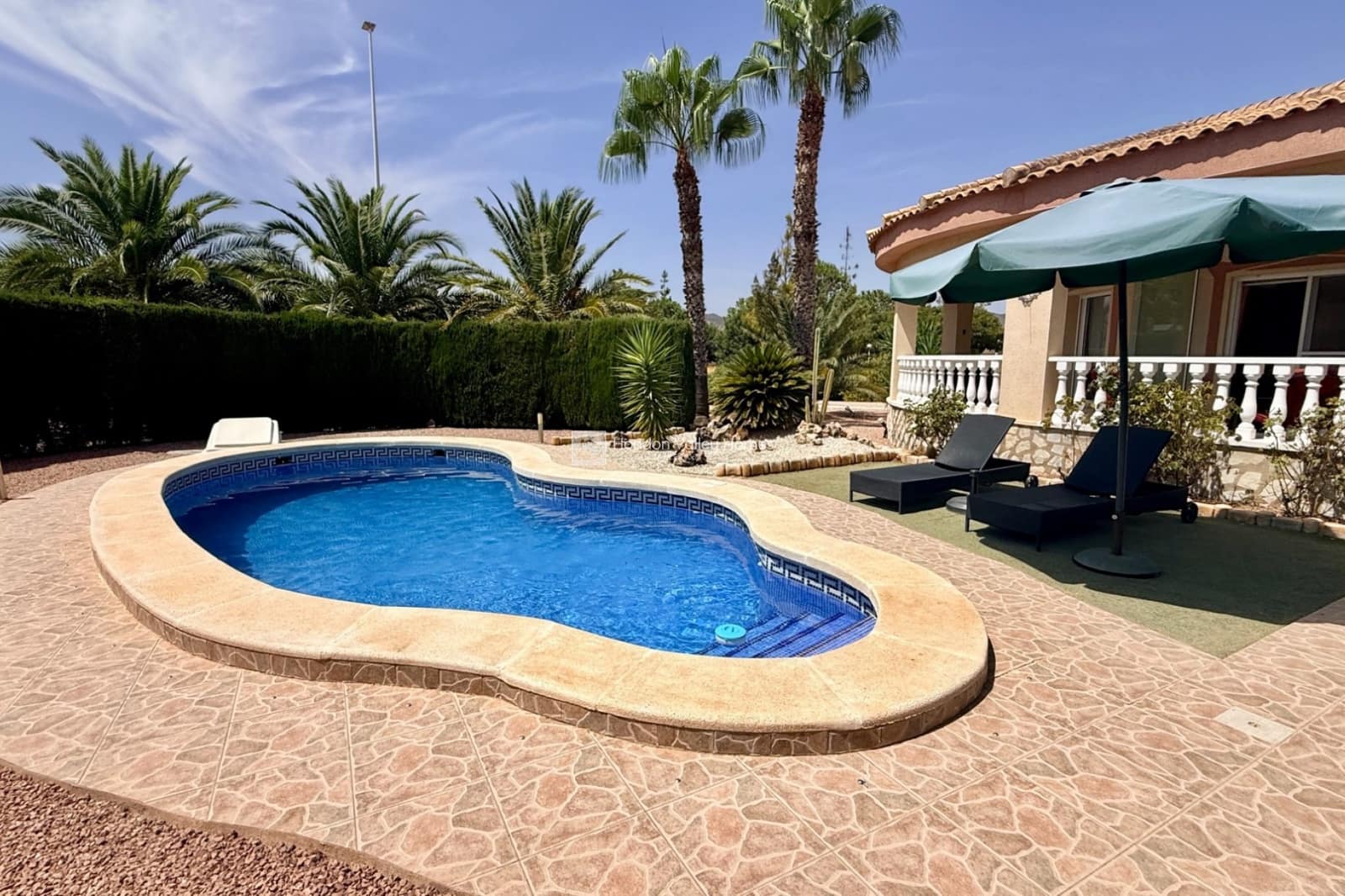 3 bedroom Villa for sale in Hondon de las Nieves with pool garage - € 350,000 (Ref: 10014788)