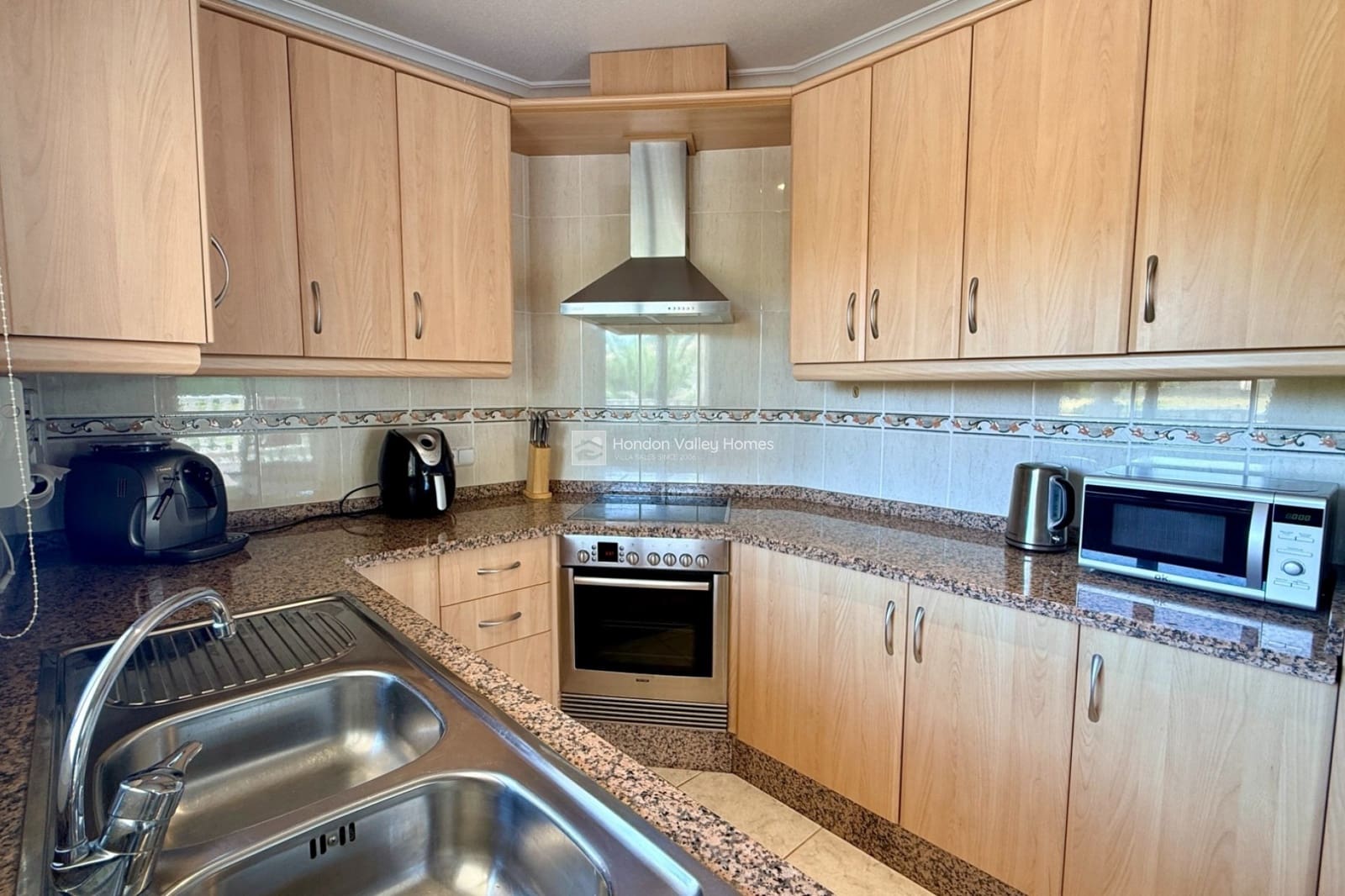 3 bedroom Villa for sale in Hondon de las Nieves with pool garage - € 350,000 (Ref: 10014788)