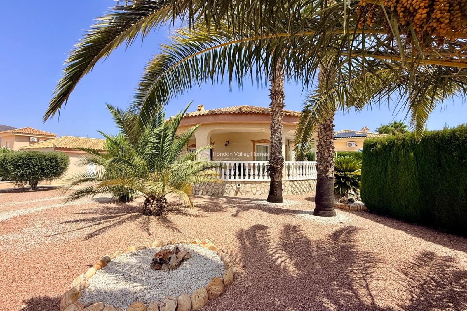 3 bedroom Villa for sale in Hondon de las Nieves with pool garage - € 350,000 (Ref: 10014788)