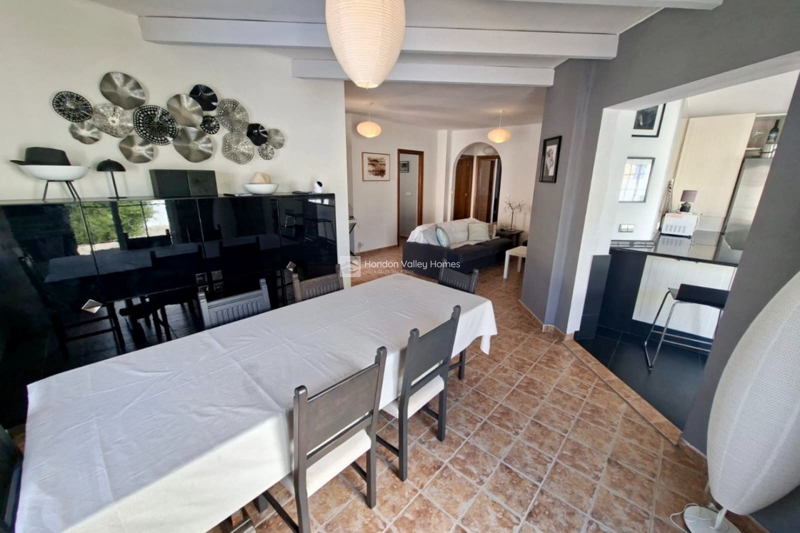 5 bedroom Villa for sale in Fortuna with pool - € 269,500 (Ref: 10033315)
