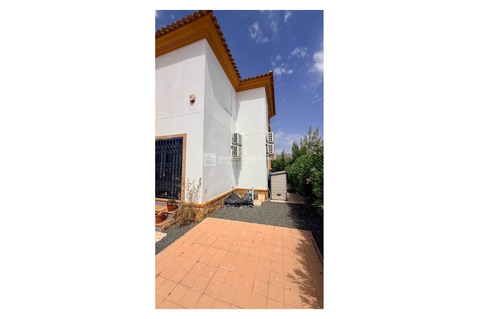 4 soveværelse Villa til salg i Hondon de las Nieves med swimmingpool garage - € 299.950 (Ref: 10039977)
