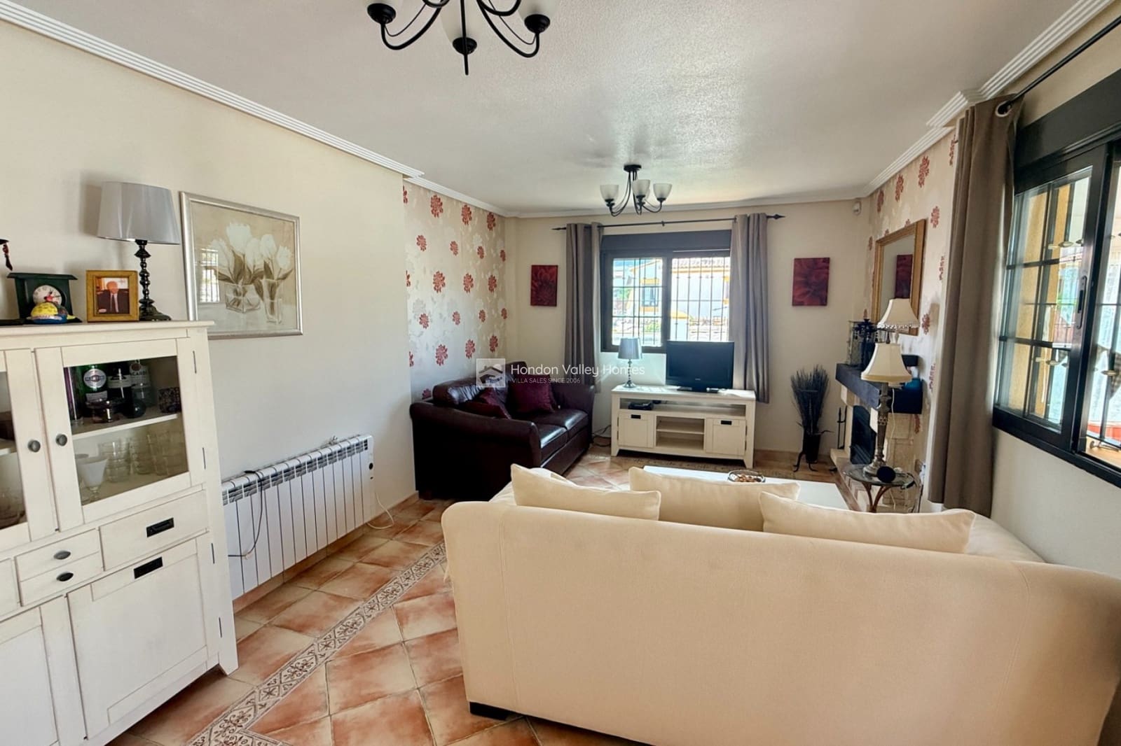 4 soveværelse Villa til salg i Hondon de las Nieves med swimmingpool garage - € 299.950 (Ref: 10039977)