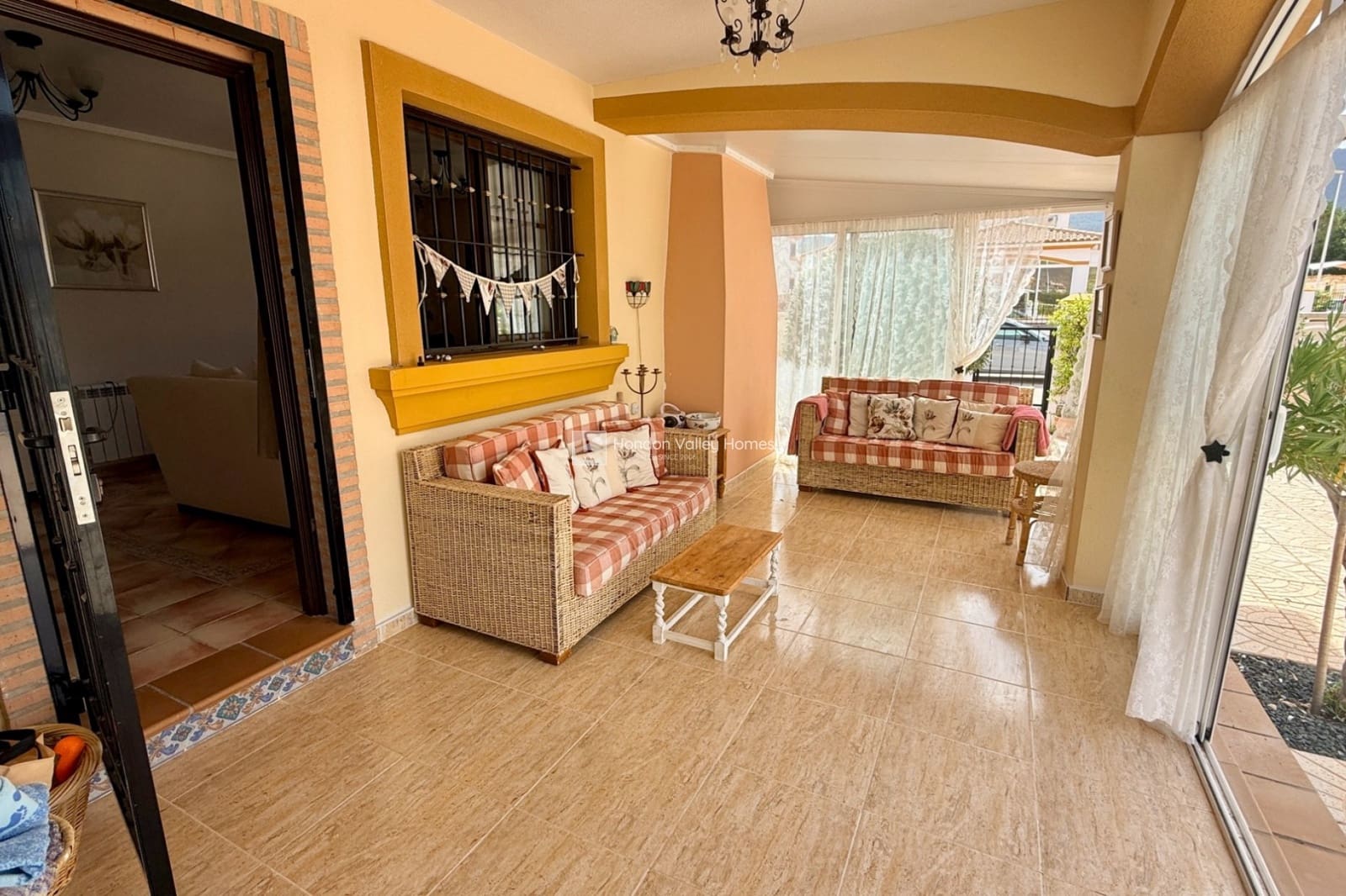 4 soveværelse Villa til salg i Hondon de las Nieves med swimmingpool garage - € 299.950 (Ref: 10039977)