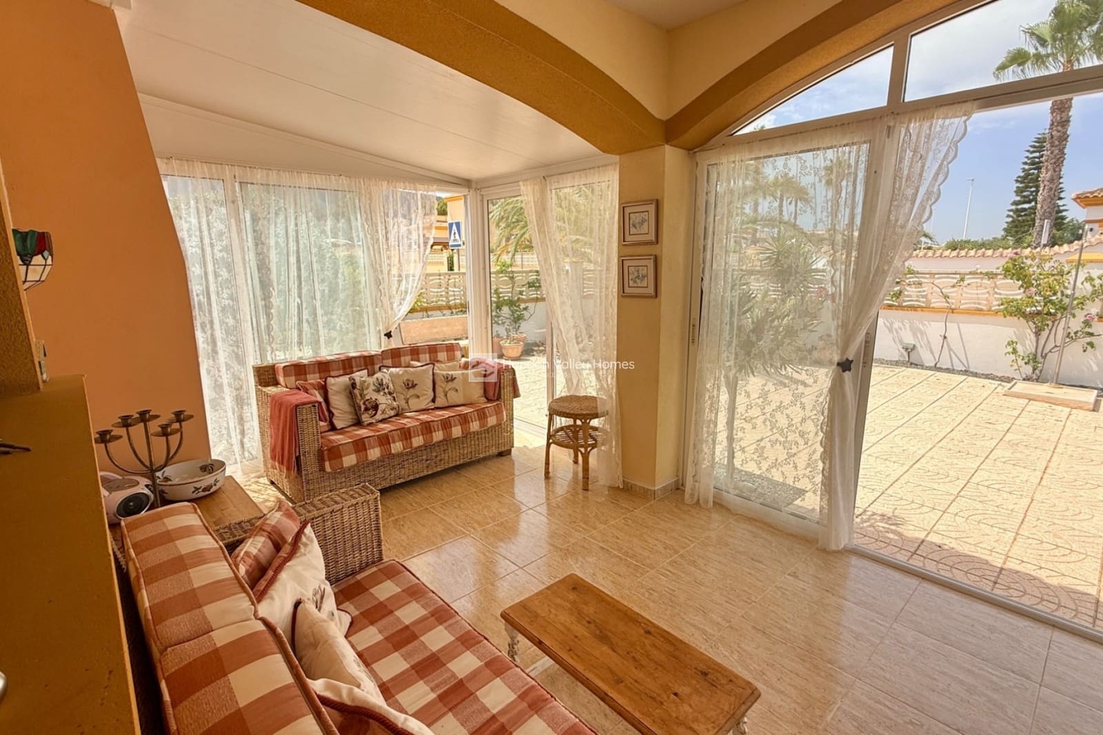 4 soveværelse Villa til salg i Hondon de las Nieves med swimmingpool garage - € 299.950 (Ref: 10039977)