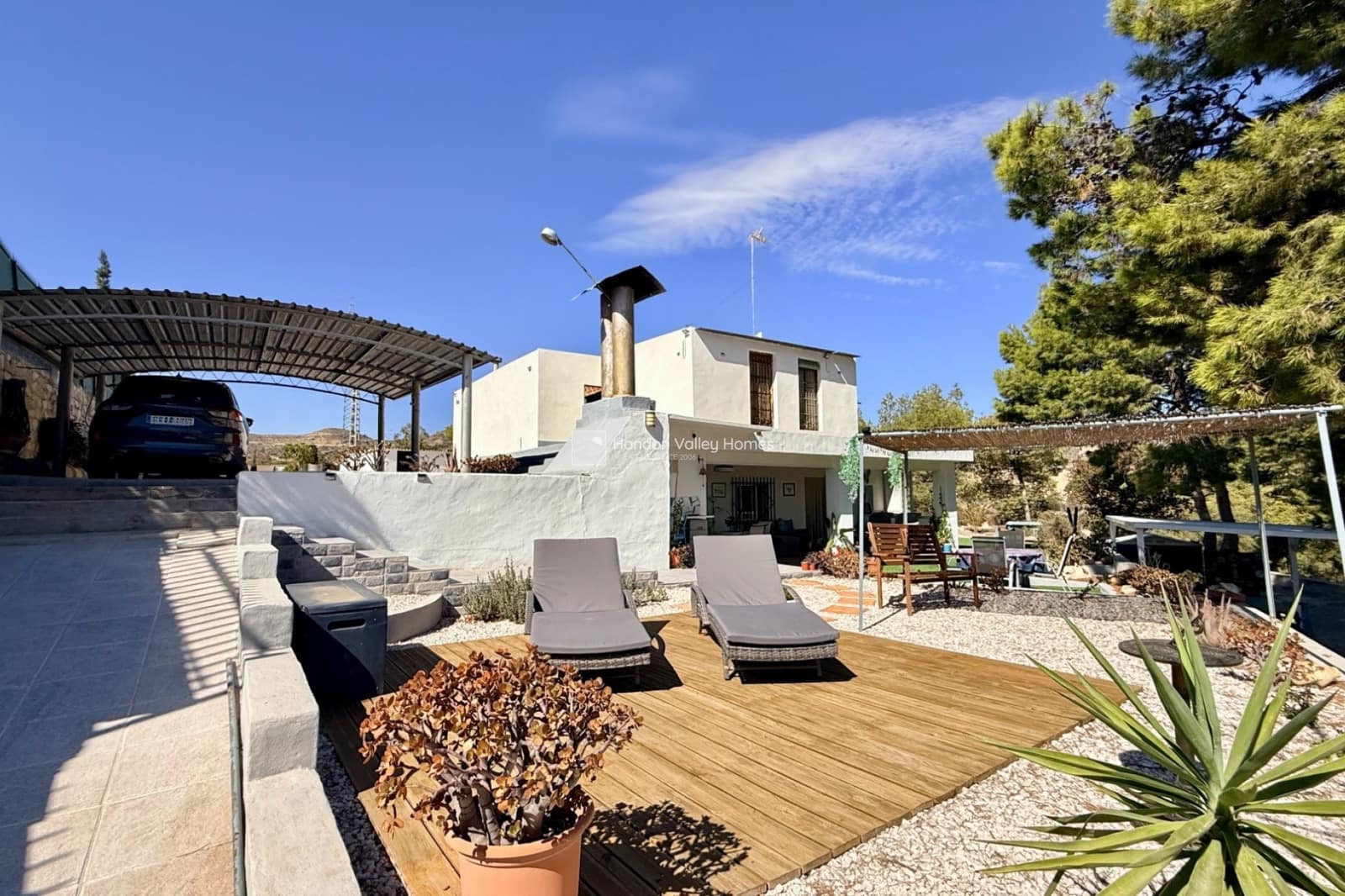 4 bedroom Villa for sale in Elche / Elx with garage - € 339,950 (Ref: 10048454)