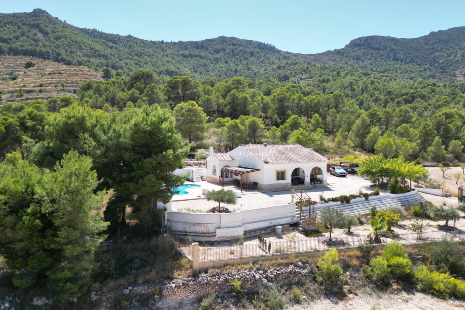 4 slaapkamer Villa te koop in La Romana met zwembad garage - € 399.950 (Ref: 10057651)