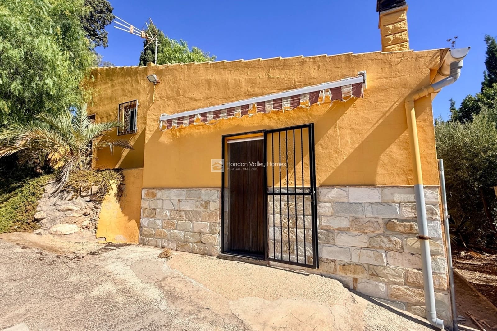 6 quarto Casa de Caverna para venda em L'Alguena / Alguenya com piscina garagem - 225 000 € (Ref: 10094178)
