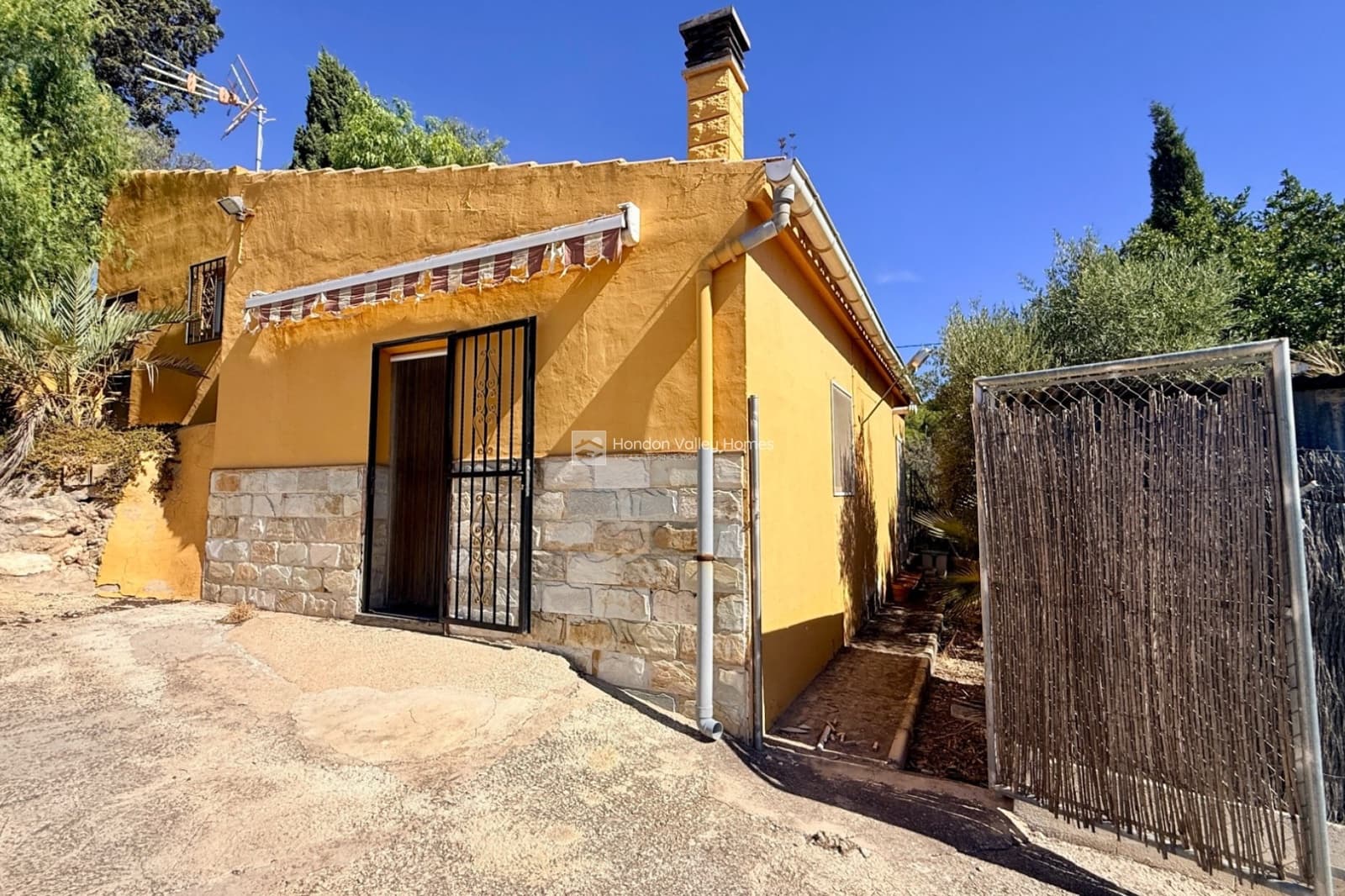 6 quarto Casa de Caverna para venda em L'Alguena / Alguenya com piscina garagem - 225 000 € (Ref: 10094178)