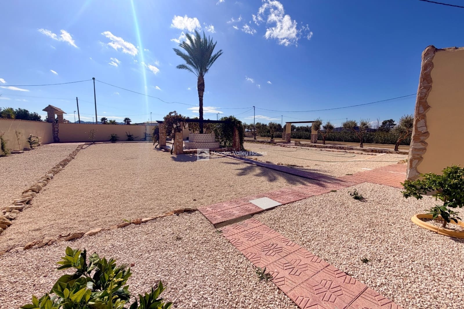 6 soverom Finca/Herregård til salgs i Barinas med svømmebasseng garasje - € 472 000 (Ref: 10165573)