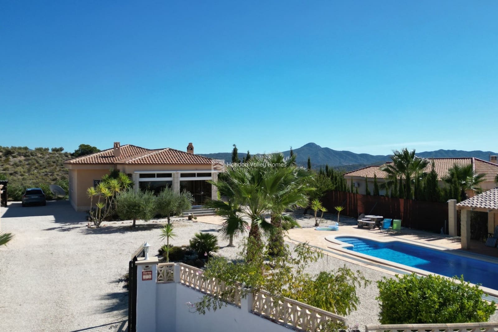 3 Zimmer Villa zu verkaufen in Macisvenda mit Pool Garage - 349.950 € (Ref: 10167960)