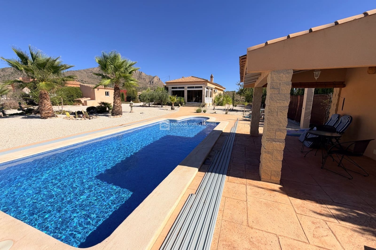 3 Zimmer Villa zu verkaufen in Macisvenda mit Pool Garage - 349.950 € (Ref: 10167960)