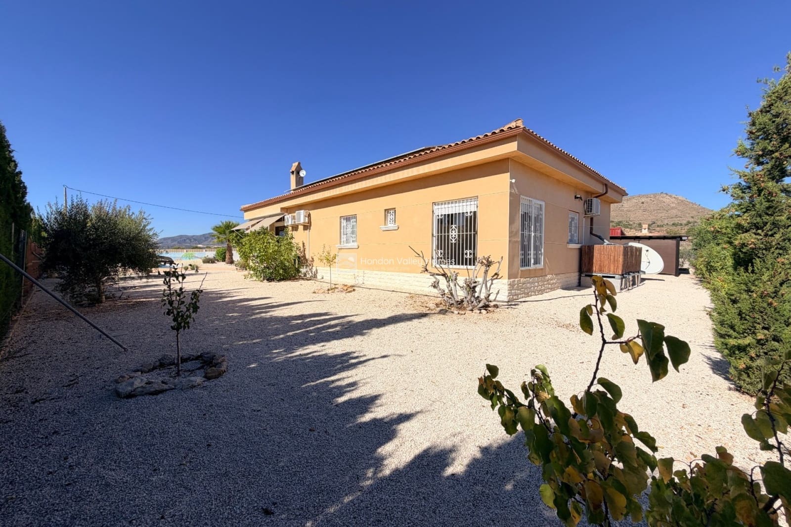3 Zimmer Villa zu verkaufen in Macisvenda mit Pool Garage - 349.950 € (Ref: 10167960)