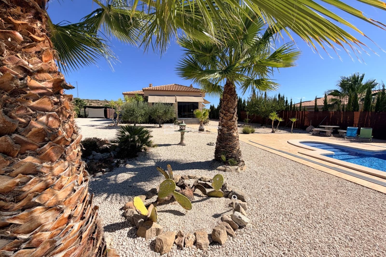 3 Zimmer Villa zu verkaufen in Macisvenda mit Pool Garage - 349.950 € (Ref: 10167960)