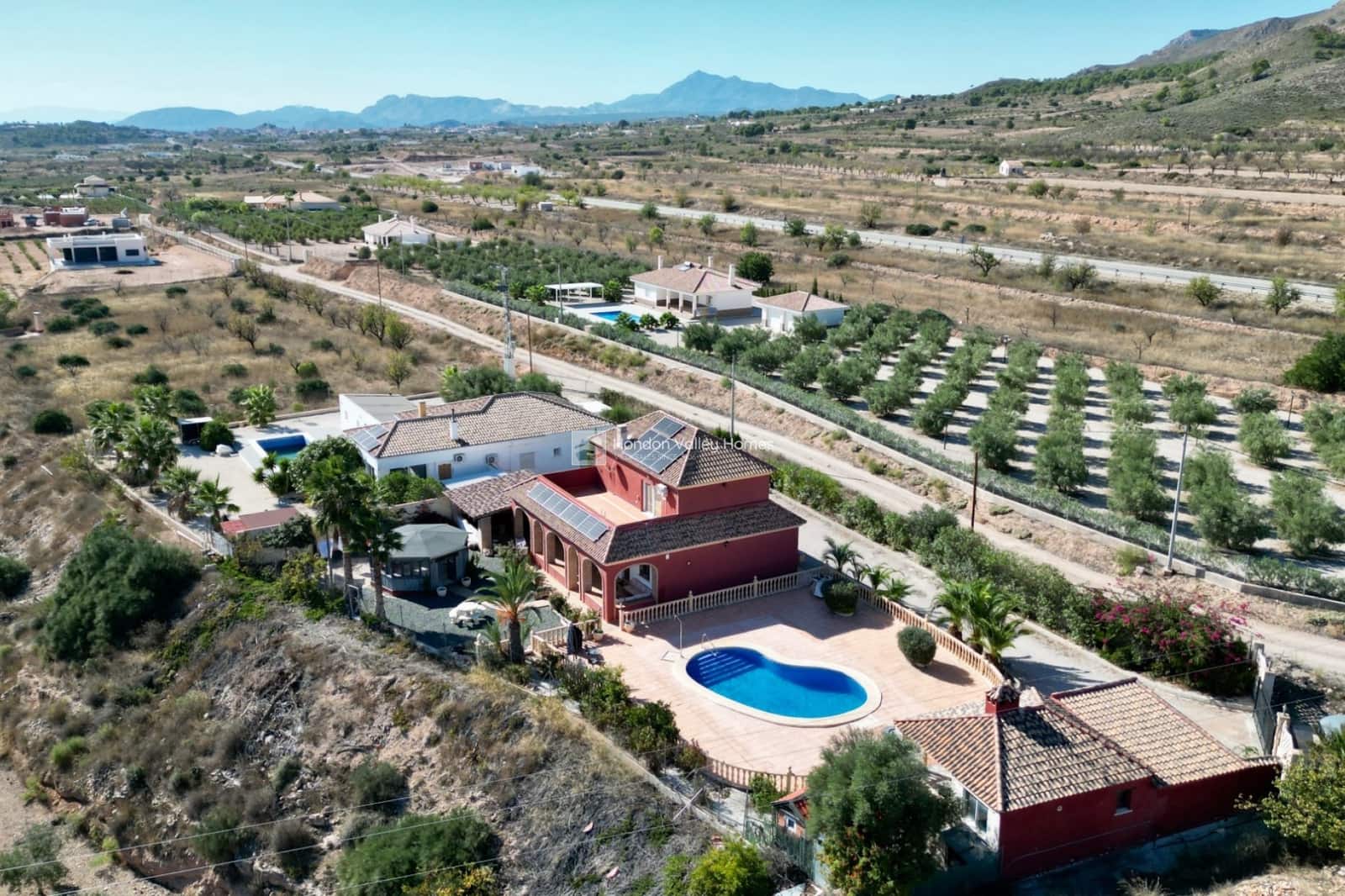 4 Zimmer Villa zu verkaufen in Macisvenda mit Pool Garage - 325.000 € (Ref: 10170244)