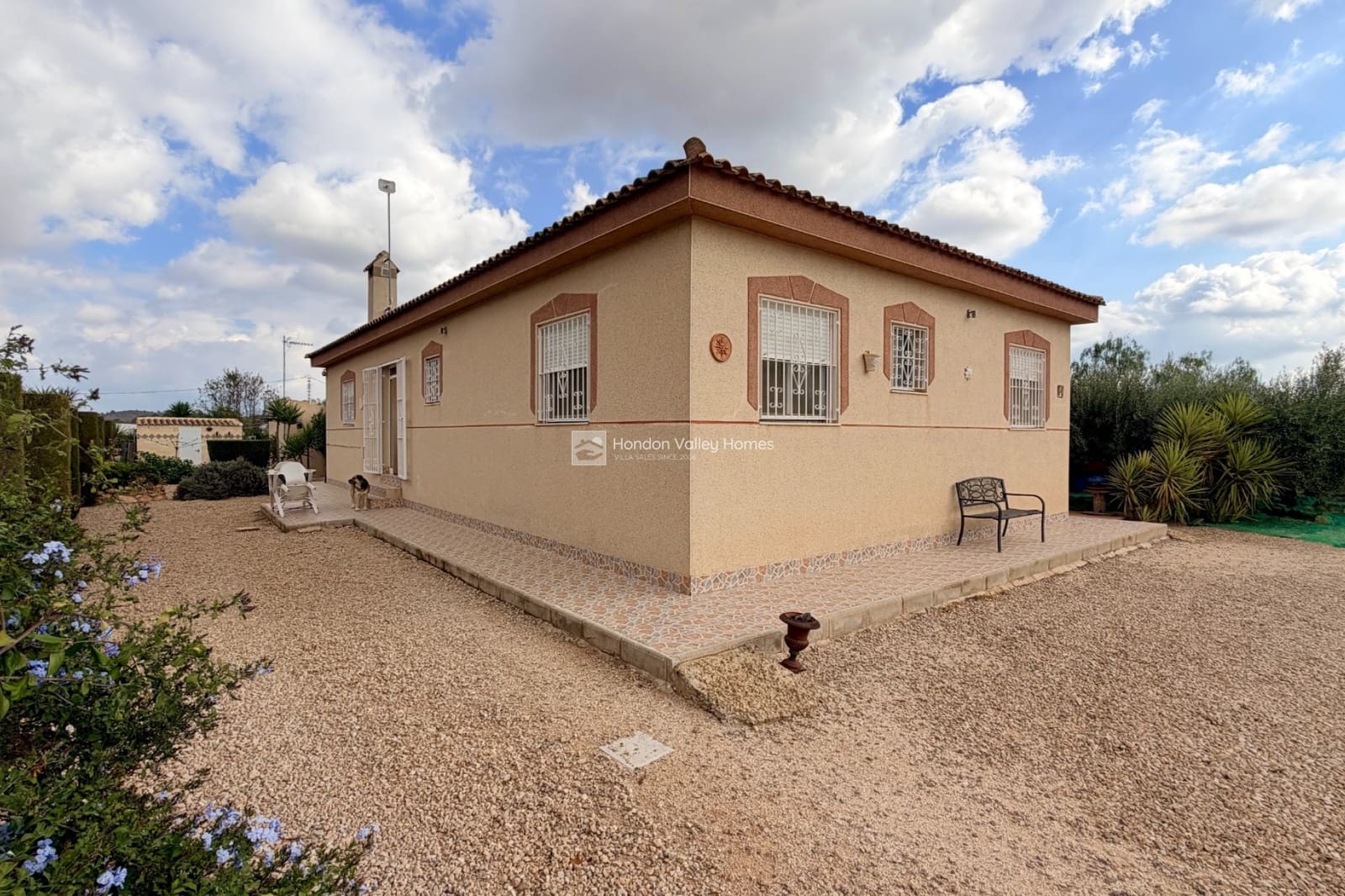 3 sypialnia Finka/Dom wiejski na sprzedaż w Hondon de las Nieves z basenem garażem - 385 000 € (Ref: 10187655)