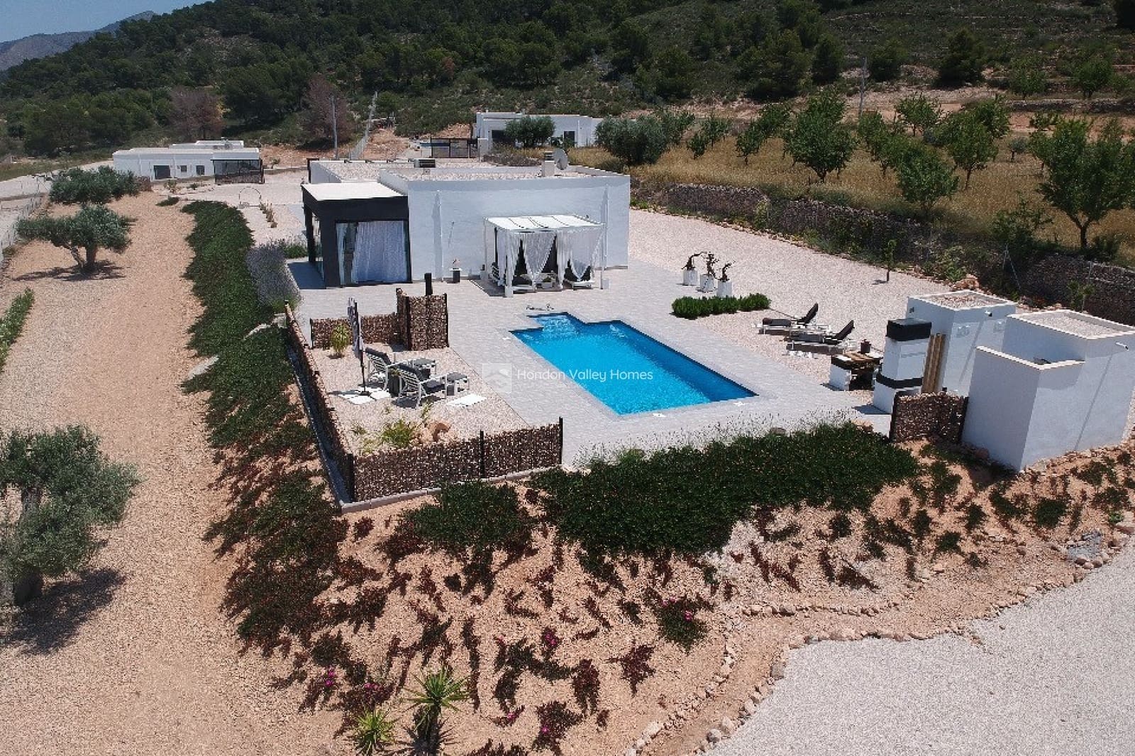 3 bedroom Villa for sale in Macisvenda with pool garage - € 369,950 (Ref: 6550669)