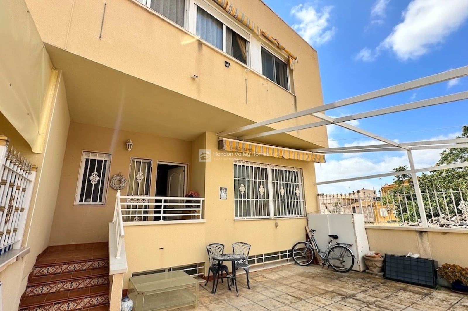 3 soveværelse Byhus til salg i Hondon de los Frailes med swimmingpool - € 169.500 (Ref: 9022079)