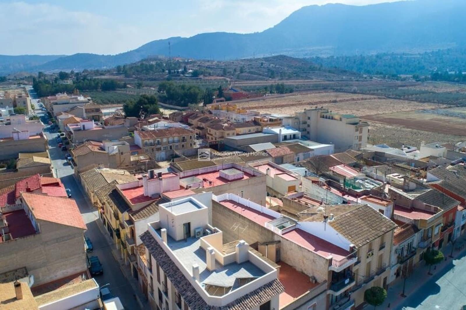 Apartamento de 3 habitaciones en Hondón de las Nieves en venta - 220.000 € (Ref: 9022087)