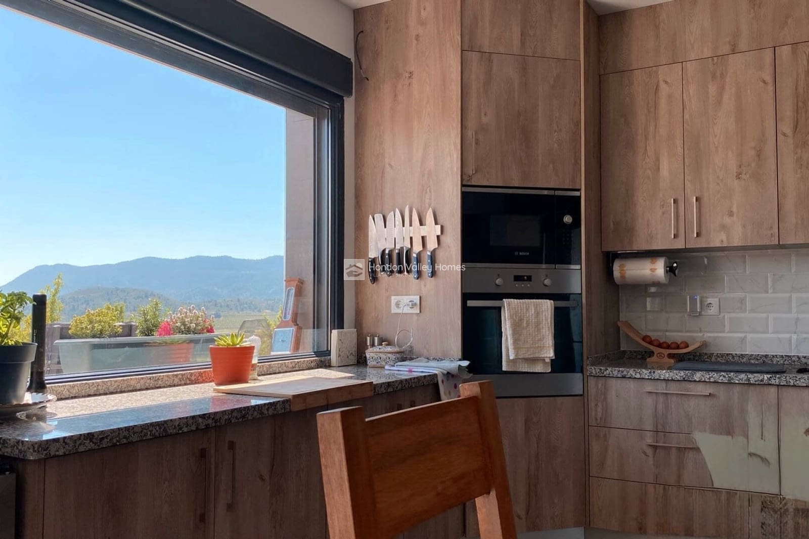 Chalet de 4 habitaciones en Hondón de las Nieves en venta con piscina garaje - 334.950 € (Ref: 9022093)