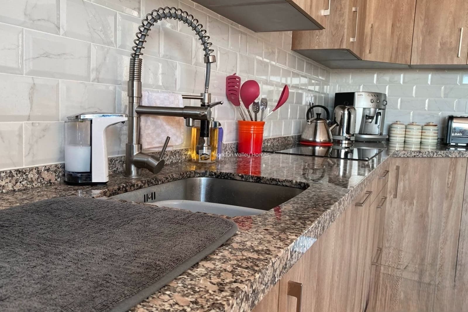 Chalet de 4 habitaciones en Hondón de las Nieves en venta con piscina garaje - 334.950 € (Ref: 9022093)