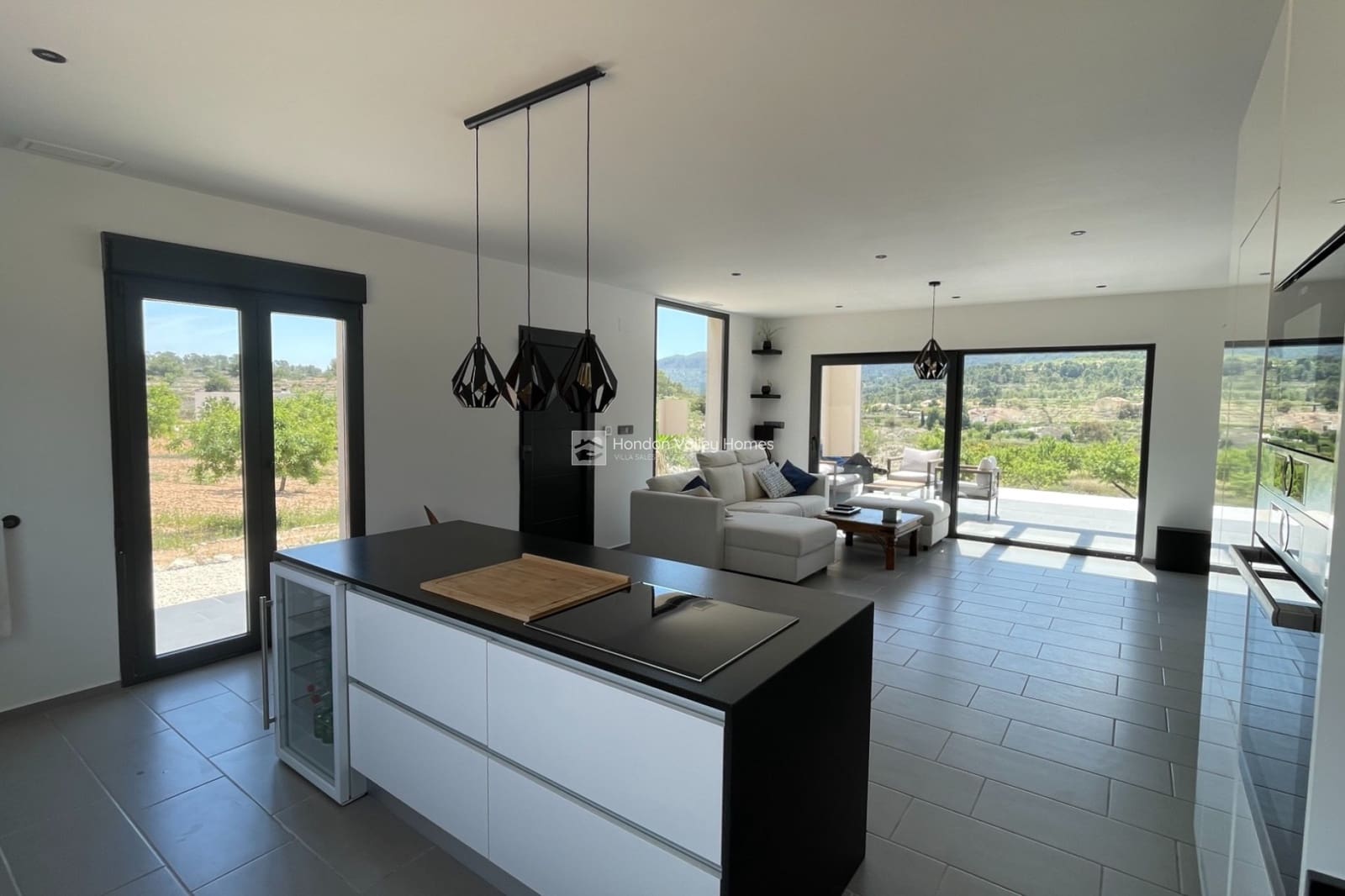 Chalet de 3 habitaciones en Hondón de las Nieves en venta con piscina - 319.140 € (Ref: 9022094)