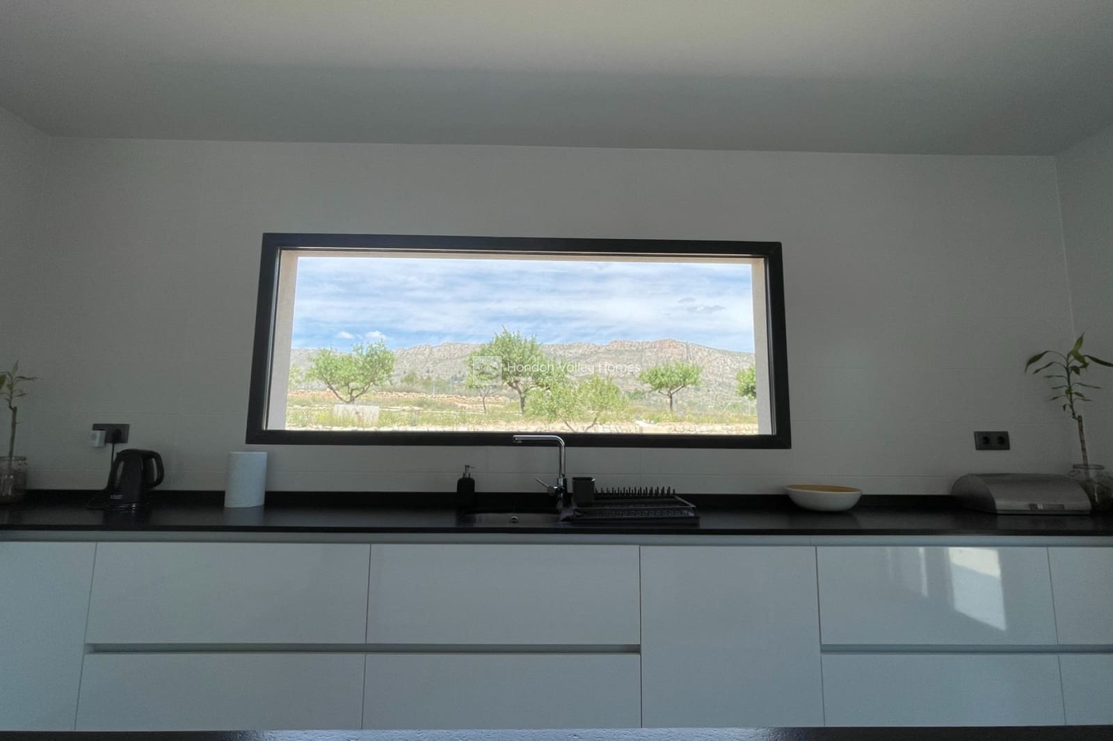 Chalet de 3 habitaciones en Hondón de las Nieves en venta con piscina - 319.140 € (Ref: 9022094)