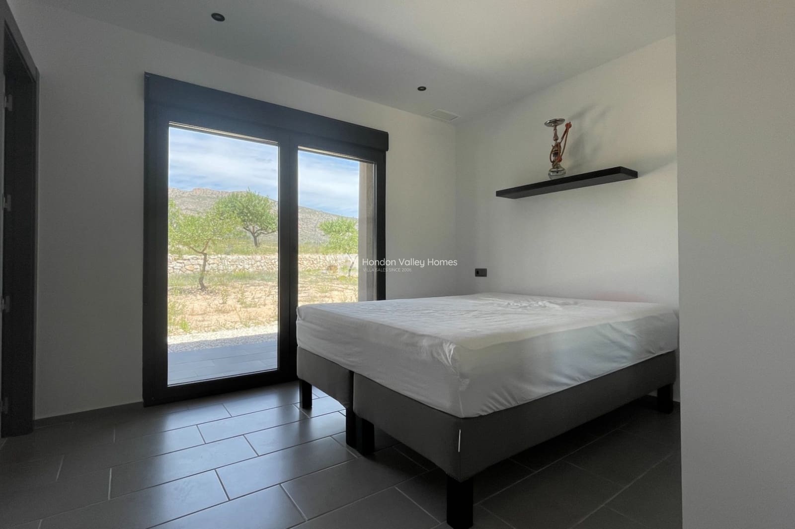 Chalet de 3 habitaciones en Hondón de las Nieves en venta con piscina - 319.140 € (Ref: 9022094)