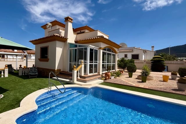 Chalet de 3 habitaciones en Hondón de las Nieves en venta con piscina - 298.000 € (Ref: 9208708)