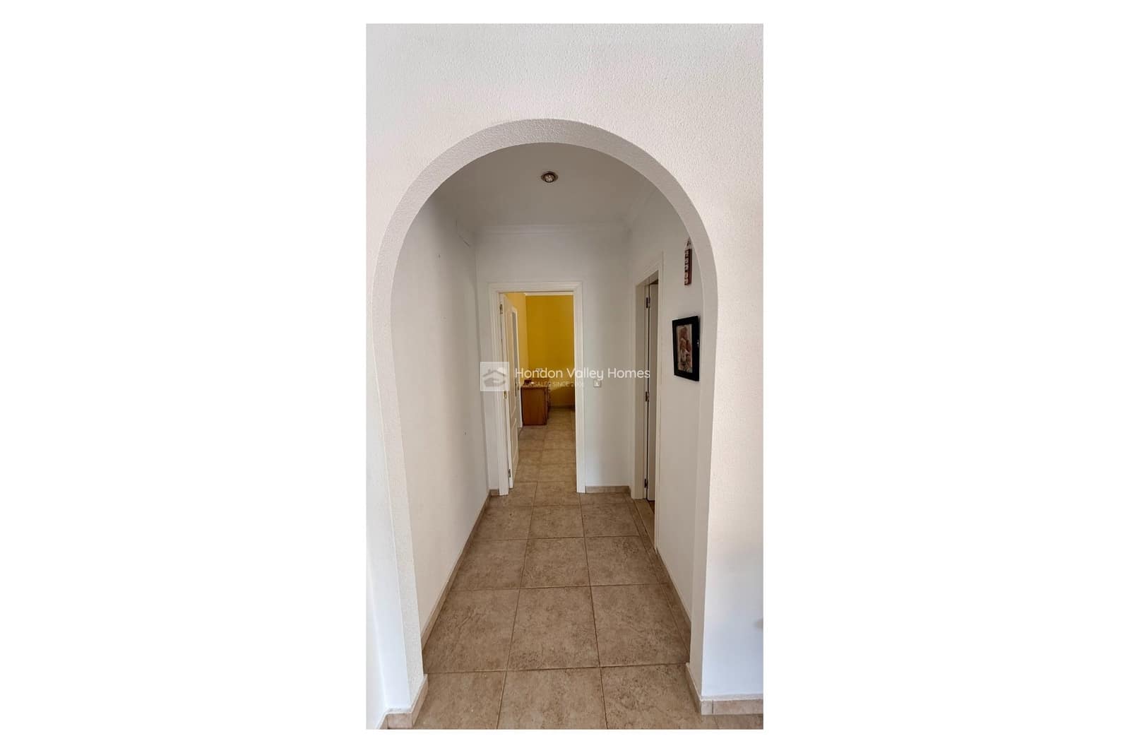 3 bedroom Villa for sale in Hondon de las Nieves with pool garage - € 420,000 (Ref: 9282639)