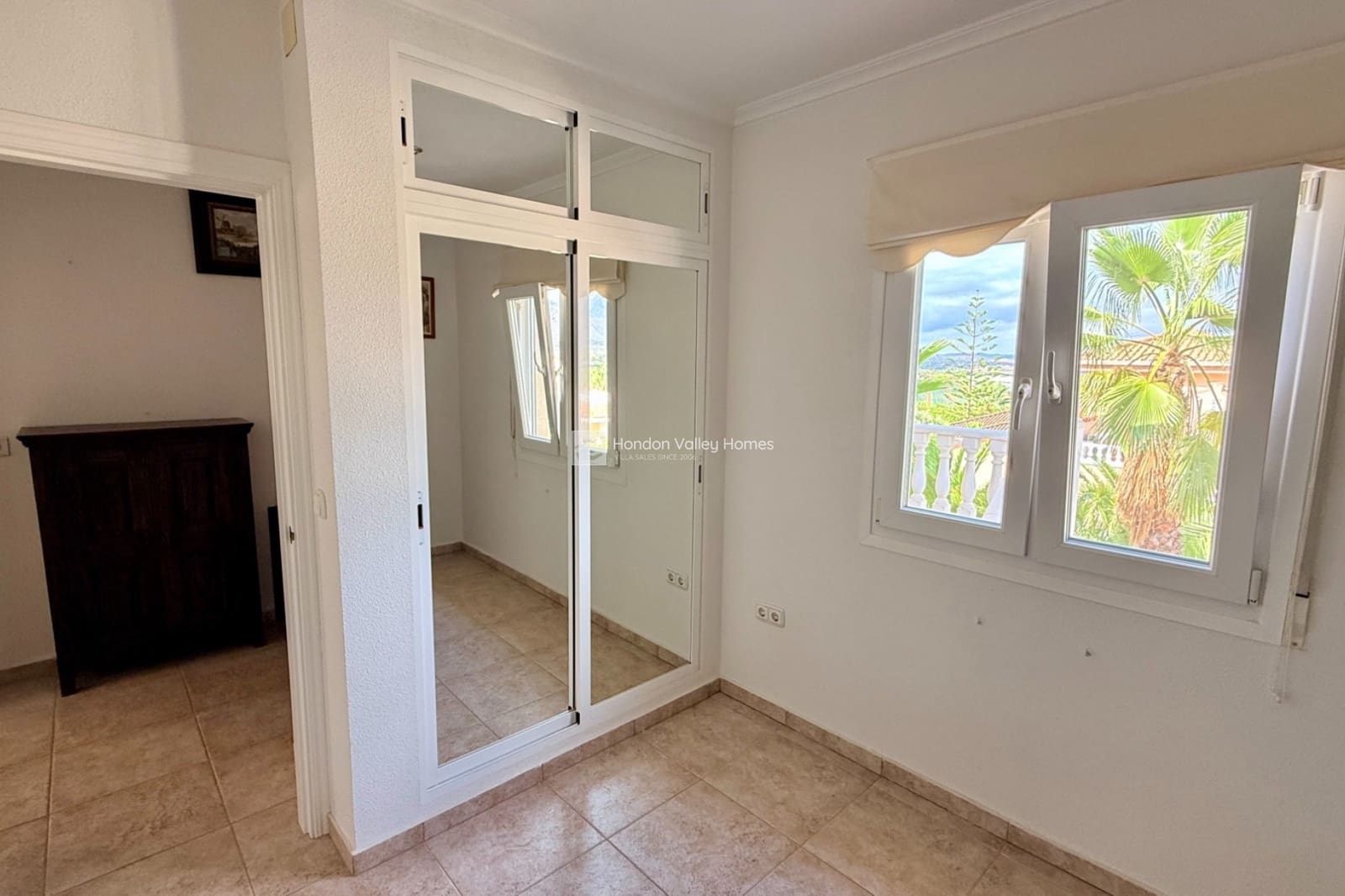 3 bedroom Villa for sale in Hondon de las Nieves with pool garage - € 420,000 (Ref: 9282639)