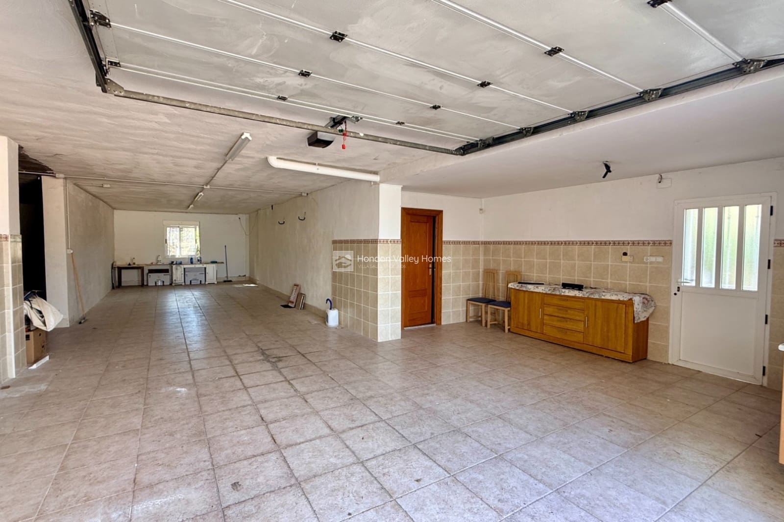 3 bedroom Villa for sale in Hondon de las Nieves with pool garage - € 420,000 (Ref: 9282639)